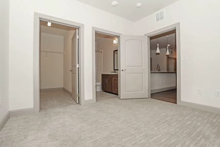 Avanti-Legacy-Emerald-Point 39